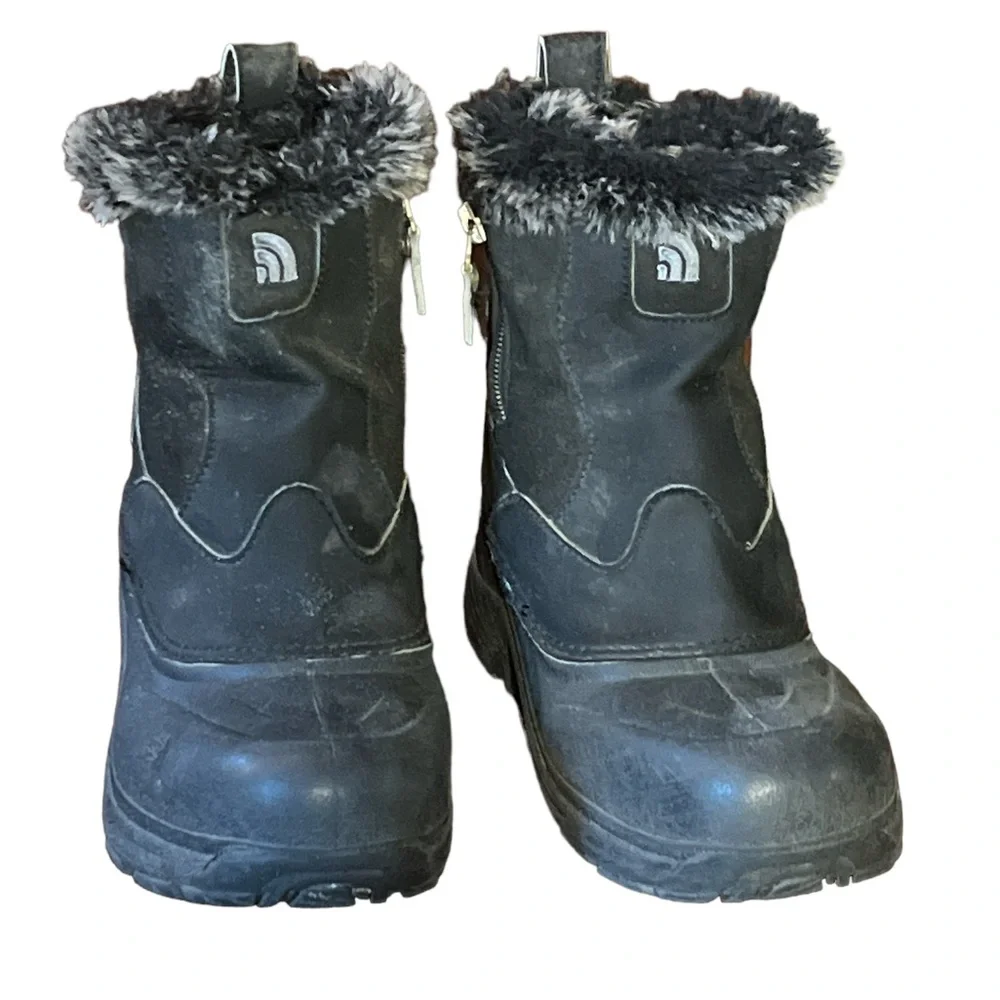 THE NORTH FACE GIRLS GREENLAND BLACK SIDE ZIP WATERPROOF BOOT PRE LOVED (4)
